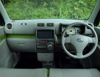Торпедо Daihatsu Move Conte (L575S) '06.2011–12.2016