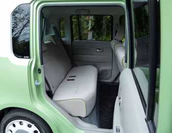 Интерьер Daihatsu Move Conte (L575S) '06.2011–12.2016