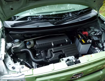 Под капотом Daihatsu Move Conte (L575S) '06.2011–12.2016