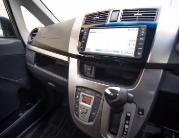 Интерьер Daihatsu Move Custom (LA110S) '12.2012–11.2014