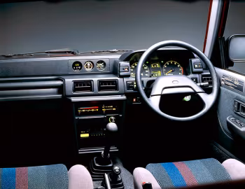 Торпедо Daihatsu Rocky Wagon '1987–90