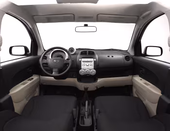 Торпедо Daihatsu Sirion '2007–11