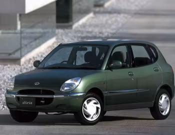 Daihatsu Storia (M100S/M110S) '02.1998–12.2001