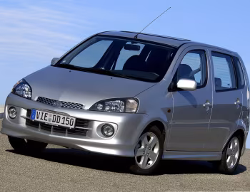 Daihatsu YRV '2000–05