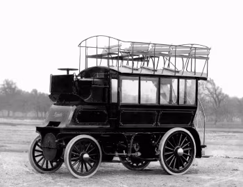 Daimler Omnibus mit Oberdeck-Sitzen '1899