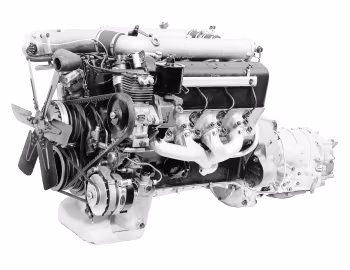 Daimler-Benz M 100
