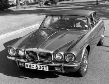 Daimler Double Six Vanden Plas (Series II) '1973–79