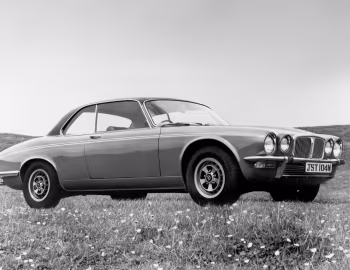 Daimler Double Six Coupe (Series II) '1975–77