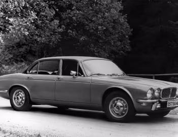 Daimler Double Six Vanden Plas (Series II) '1973–79