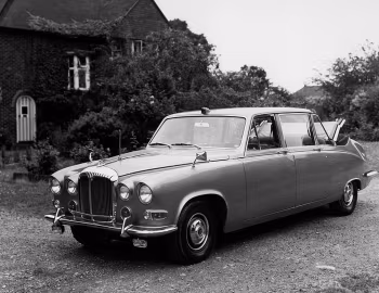 Daimler DS420 Landaulette (MkII) '07.1973–07.1974