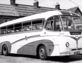 Daimler Freeline D650HS Duple Elizabethan [UK-spec] (C41C) '1955