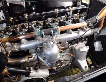 Bajo el capó Daimler 35/120 Limousine by Hooper '1926