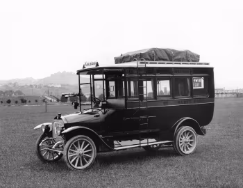 Daimler-Mercedes UO 1 T Post-Omnibus '1919