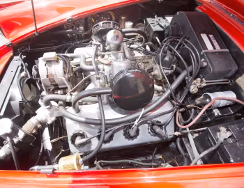 Bajo el capó Daimler SP250 '1959–64
