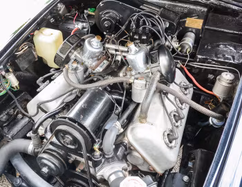 Bajo el capó 1960–64 Daimler SP250 [North America] '1959–64