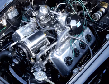 Bajo el capó 1960–64 Daimler SP250 [North America] '1959–64
