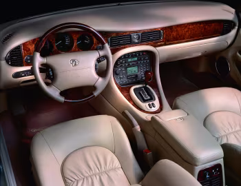 Interior Daimler Super V8 [Worldwide] (X308) '1998–2003