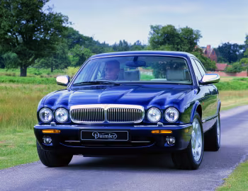 Daimler Super V8 [UK-spec] (X308) '1998–2003