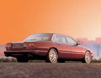 Daimler Super V8 [UK-spec] (X308) '1998–2003