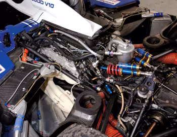 Sous la capuche Rollcentre Racing Dallara SP1 '2004