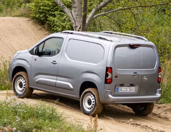 Opel Combo Cargo 4×4 [Worldwide] '2019–23