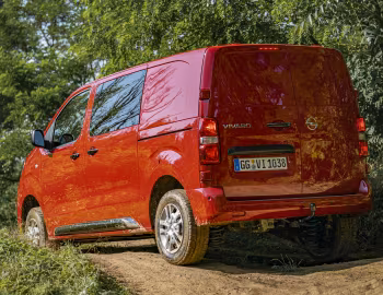 Opel Vivaro Crew Cab 4×4 [Worldwide] '2019–23