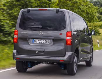 Opel Zafira Life 4×4 [Worldwide] '2019–23