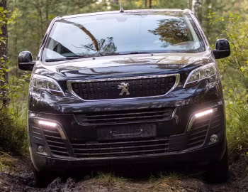 Peugeot Traveller 4×4 [CIS] '2019–22