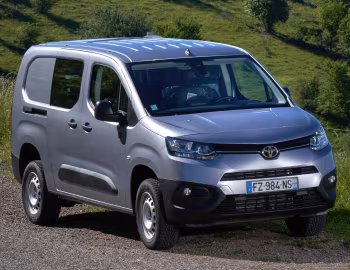 Toyota ProAce City Van LWB 4×4 by Dangel [EU-spec] '2021–23