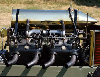 Под капотом Darracq V8 Special Restoration '2005
