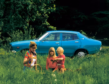 Datsun 120Y 4-door Sedan '1973–77