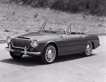 1966–70 Datsun 1600 Sports [North America] (SPL311) '1965–70