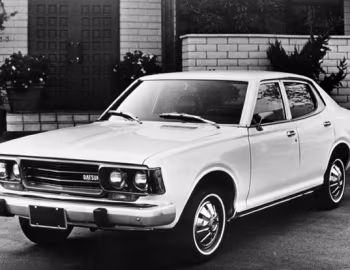 1975–76 Datsun 610 4-door Sedan '1974–76
