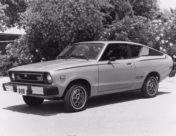 1976 Datsun B-210 Hatchback '1975