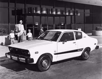1976 Datsun B-210 Honey Bee '1976