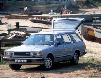 Datsun Bluebird Traveller (910) '12.1979–10.1983