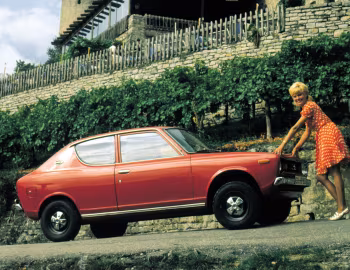 Datsun 100A 2-door Sedan (E10) '10.1970–09.1974