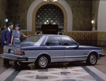 1982–84 Datsun 810 Maxima '1981–84