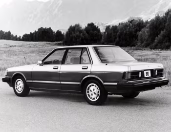 1982–84 Datsun 810 Maxima '1981–84