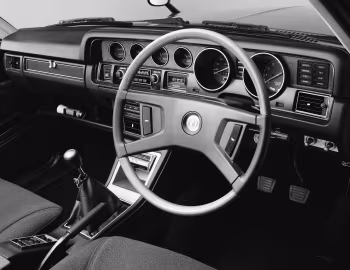 Торпедо Datsun Bluebird Coupe (810) '07.1976–09.1978