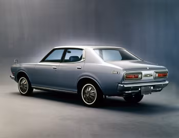 Datsun Bluebird U Sedan (610) '08.1971–08.1973
