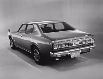 Datsun Bluebird U Sedan 2000 GT (610) '08.1973–07.1976