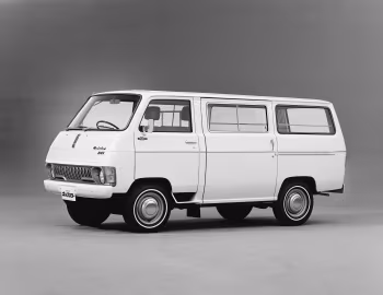 Datsun Cabstar Van (A320) '05.1973–01.1976