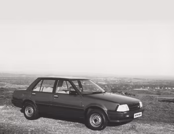 Datsun Stanza Sedan [UK-spec] (T11) '1982–84