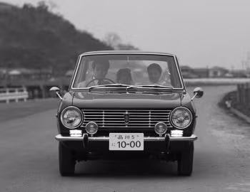 Datsun Sunny 2-door Sedan (B10) '04.1966–01.1970