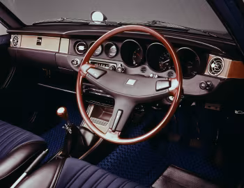 Торпедо Nissan Sunny 1200GL Coupe (PB210) '05.1973–11.1977