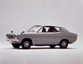 Nissan Sunny 1200GL 2-door Sedan (B210) '05.1973–11.1977