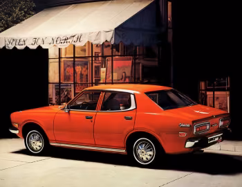 1972–73 Datsun 610 4-door Sedan '1971–73