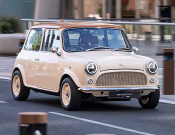 Mini eMastered by David Brown '2023–pr.