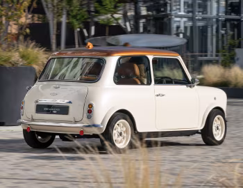 Mini eMastered by David Brown '2023–pr.